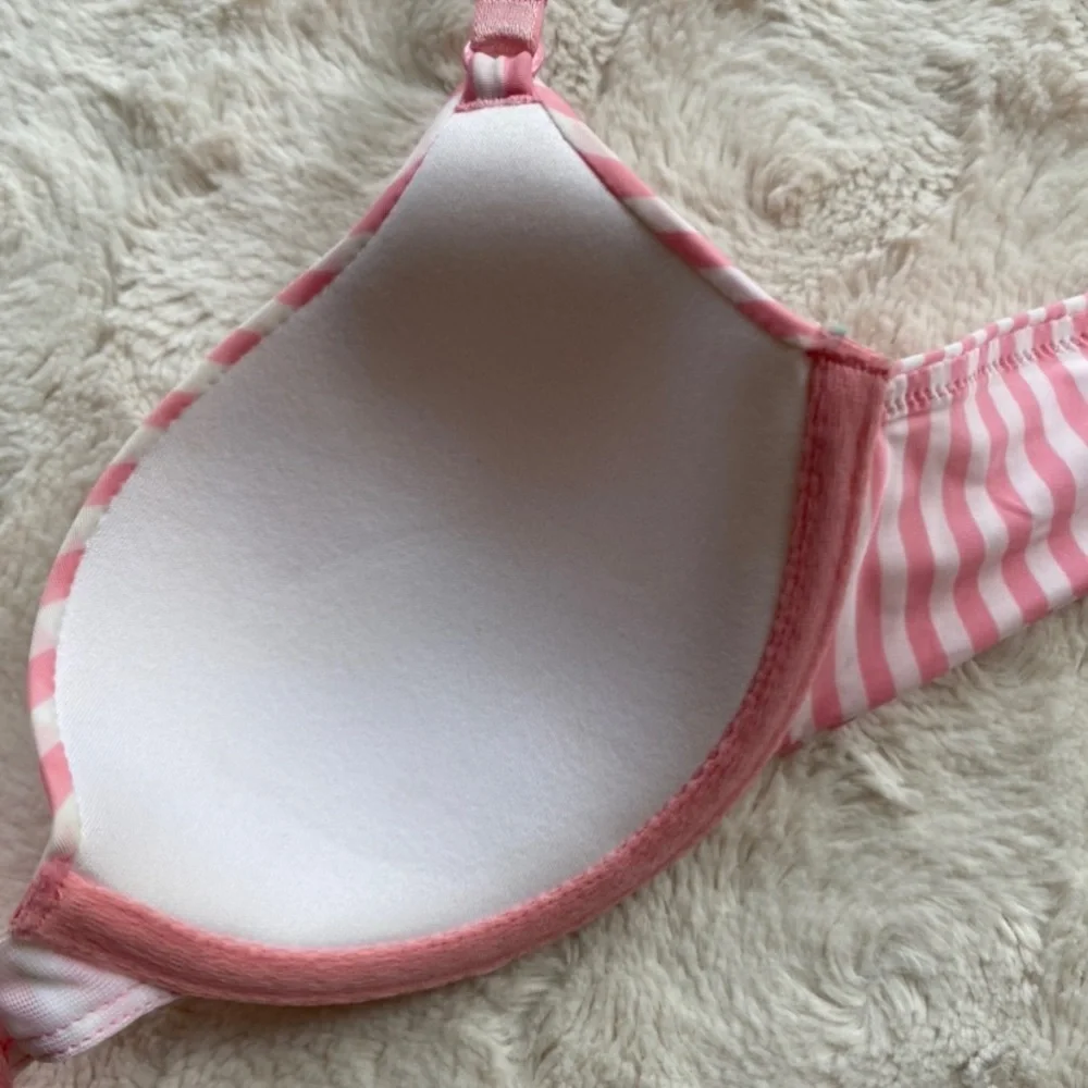 NWT Victoria’s Secret 32B Bra - Picture 4 of 8